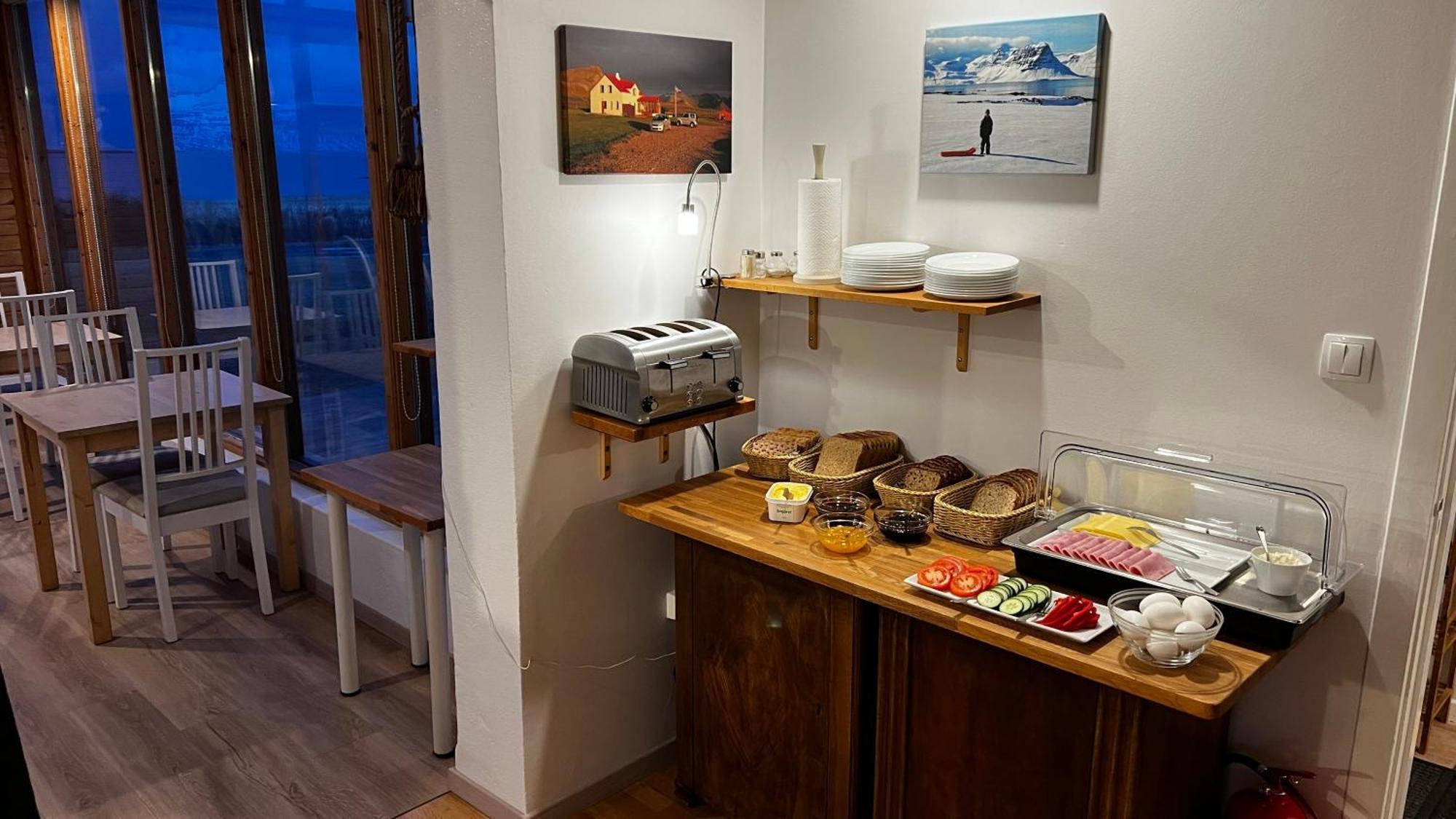 Sudur-Bar Guesthouse Grundarfjordur Bagian luar foto