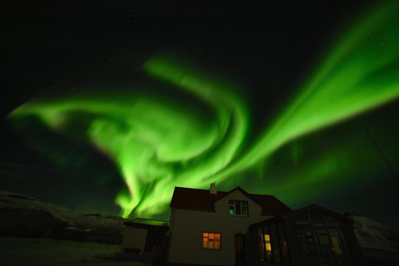 Sudur-Bar Guesthouse Grundarfjordur Bagian luar foto