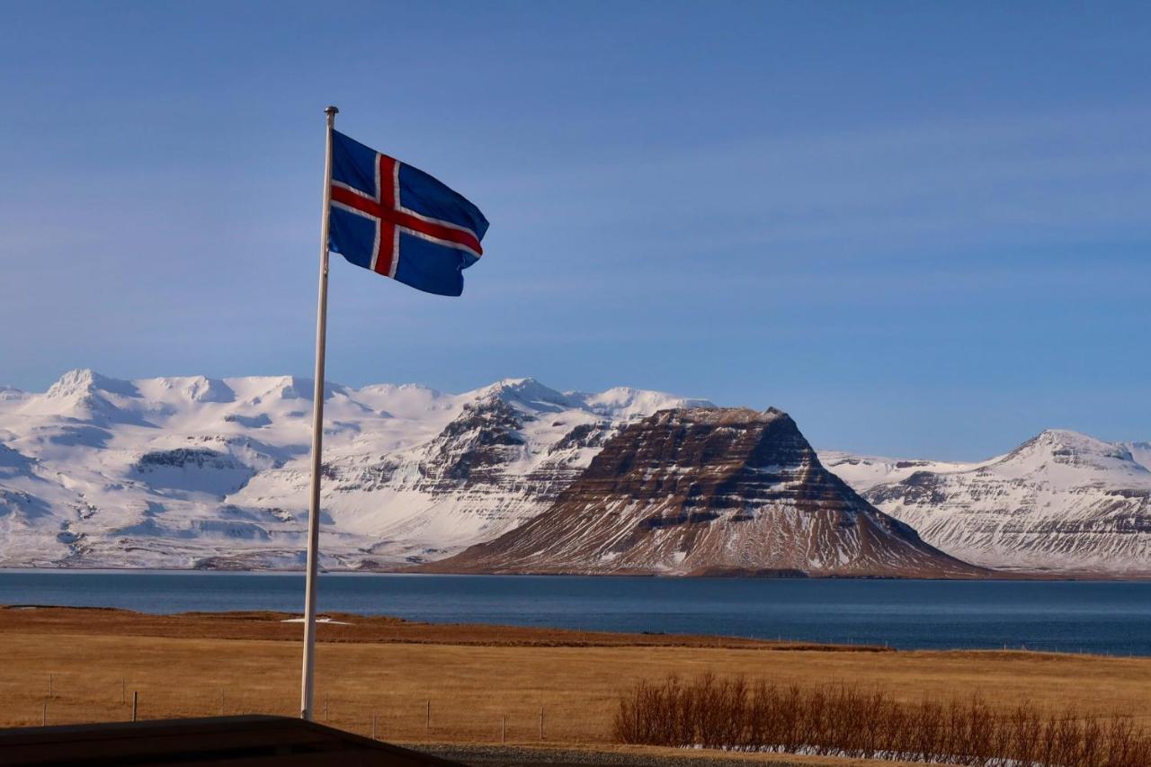 Sudur-Bar Guesthouse Grundarfjordur Bagian luar foto